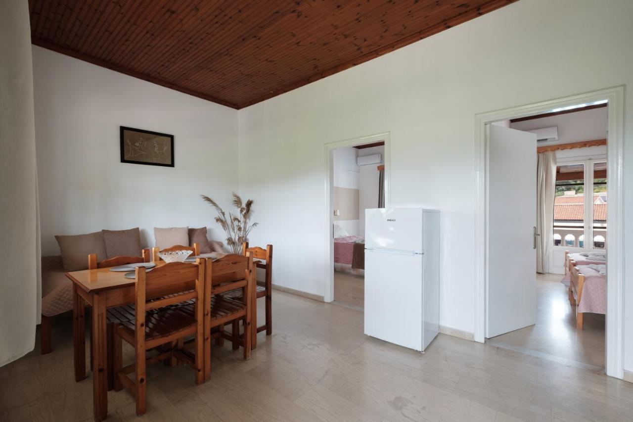 Katsaros Studios & Apartments Сидарион Экстерьер фото