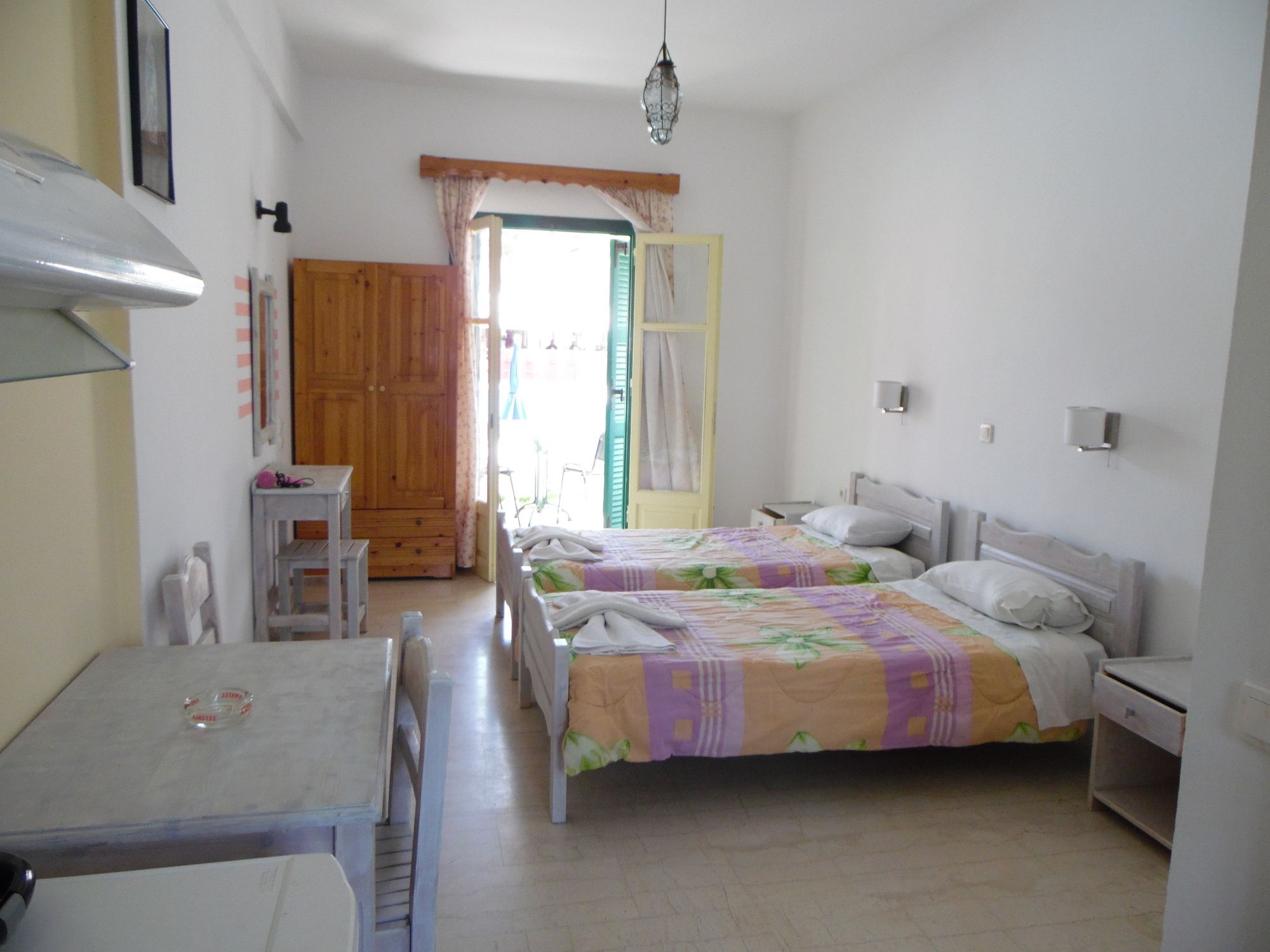 Katsaros Studios & Apartments Сидарион Экстерьер фото